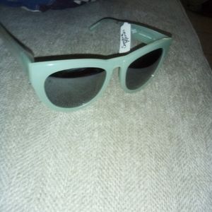 Smoke x Mirrors Runaround Sue 60mm Cat Eye Sung